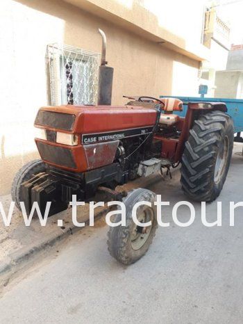 À vendre Tracteur Case IH 795 complet