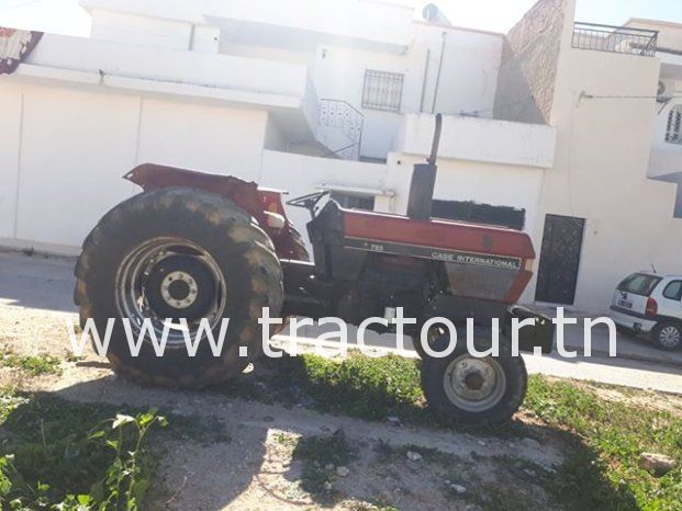 À vendre Tracteur Case IH 795 complet
