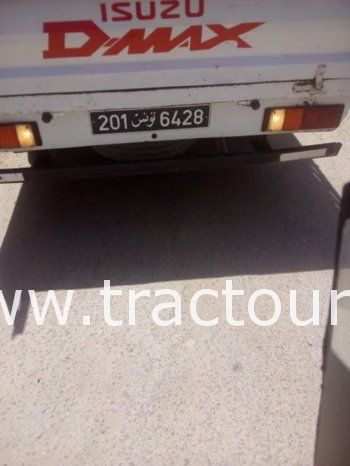 À vendre Camionnette 2 portes avec benne Isuzu D-max Atrous 4×2 complet