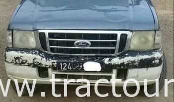 À vendre Camionnette 4 portes avec benne Ford Ranger complet