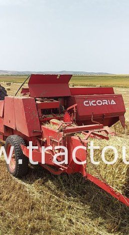 À vendre Presse à paille – Brissa Cicoria 2747F complet