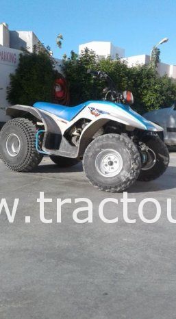 À vendre quad Yamaha 125 cm³ avec carte grise tunisienne complet