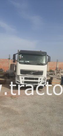 À vendre Tracteur Volvo FH 400 avec semi remorque benne TP Sicame complet