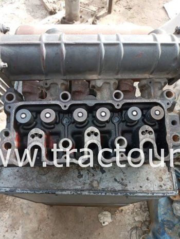 À vendre culasse moteur Deutz 1011 (3 cylindres) complet