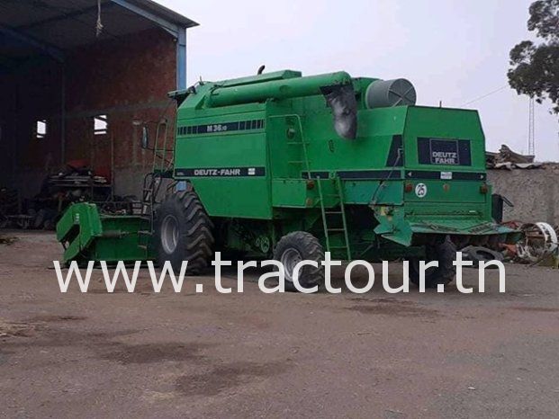 À vendre Moissonneuse batteuse avec cabine Deutz-Fahr M36.10 complet