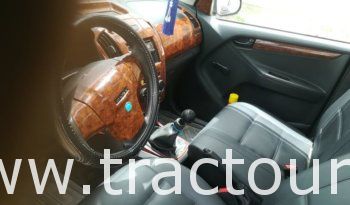 À vendre Camionnette 2 portes avec benne Isuzu D-max 2.5 TD complet