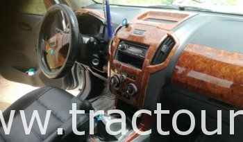 À vendre Camionnette 2 portes avec benne Isuzu D-max 2.5 TD complet