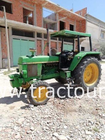 À vendre Tracteur John Deere 3130 complet