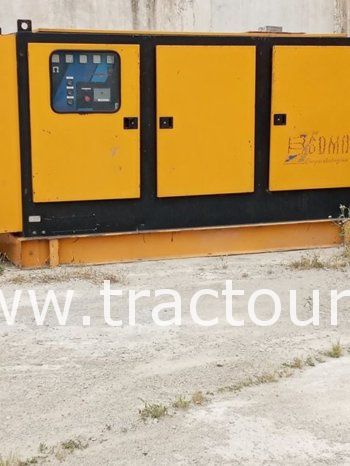 À vendre Groupe électrogène 6 cylindres Cummins – 300 kVA complet
