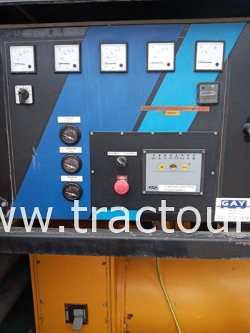 À vendre Groupe électrogène 6 cylindres Cummins – 300 kVA complet