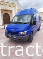 À vendre Utilitaire fourgon Ford Transit complet