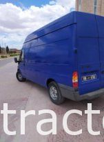 À vendre Utilitaire fourgon Ford Transit complet