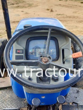 À vendre Tracteur New Holland TD80 complet