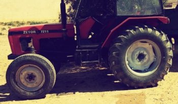 À vendre Tracteur avec matériels Zetor 7211 complet