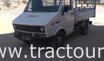 À vendre Camion benne Iveco Daily 35.8 complet