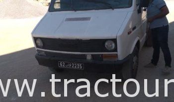 À vendre Camion benne Iveco Daily 35.8 complet