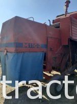 À vendre Moissonneuse batteuse Fahr M1102 complet