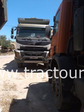 À vendre Camion benne TP Volvo FMX 400 8×4 complet