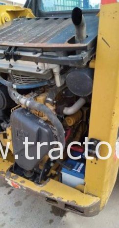 À vendre Chargeuse compacte avec godet Caterpillar 216 B3 complet
