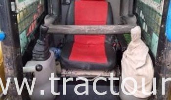 À vendre Chargeuse compacte avec godet Caterpillar 216 B3 complet