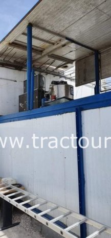 A vendre Chambre à glace avec deux centrales une à 3 tonnes 24h et une à 2 tonnes 24h complet
