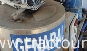 A vendre Chambre à glace avec deux centrales une à 3 tonnes 24h et une à 2 tonnes 24h complet