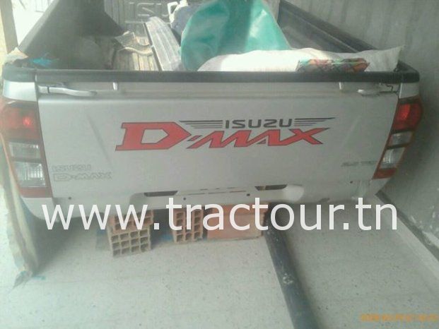 À vendre Benne pour camionnette Isuzu D-max complet