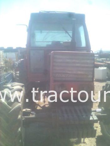 À vendre Tracteur avec cabine Fiat 1180 complet