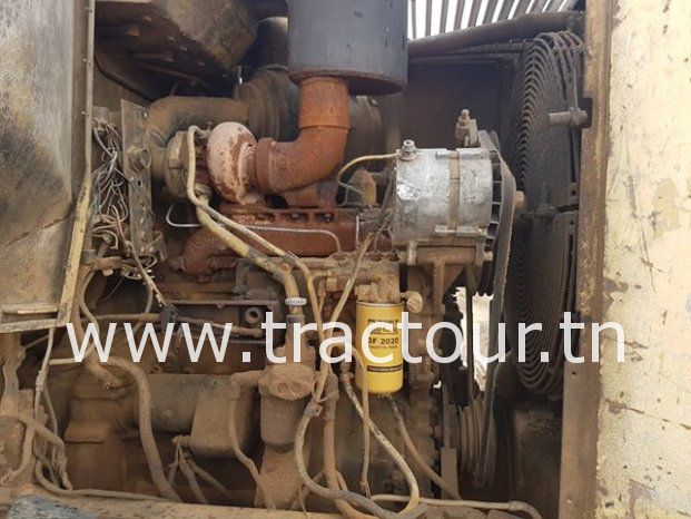 À vendre Chargeuse Caterpillar 936 ou échange contre tracteur complet