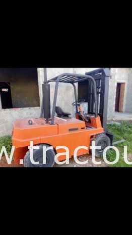 À vendre Chariot élévateur complet