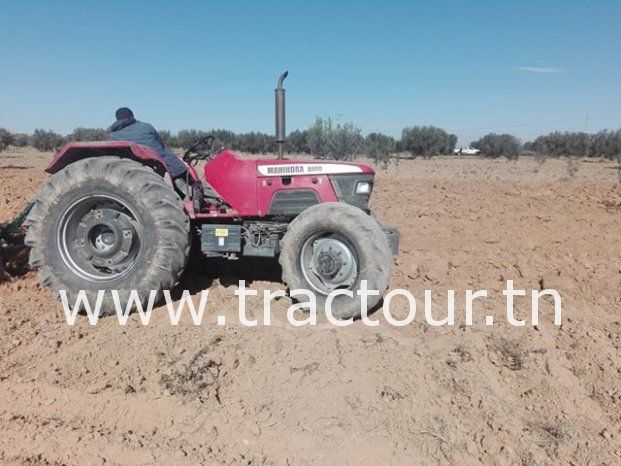 À vendre Tracteur Mahindra 8000 complet
