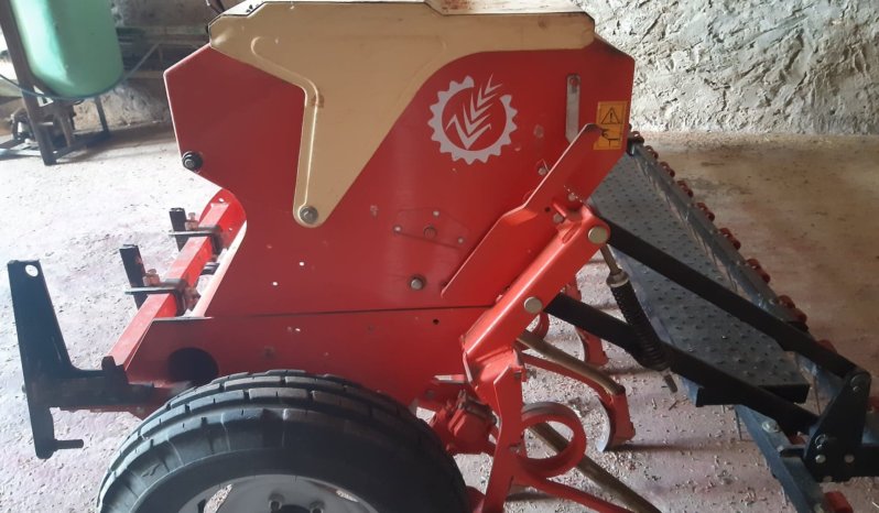 À vendre Semoir conventionnel à dents Sola TRISEM-294-ESP complet
