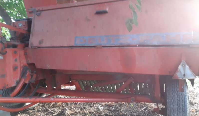 À vendre Presse à paille – Brissa Deutz HD400 complet