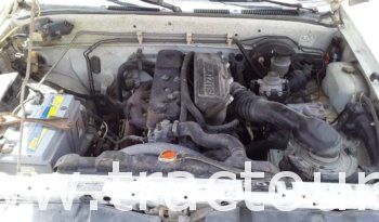 À vendre Camionnette 2 portes avec benne Isuzu complet