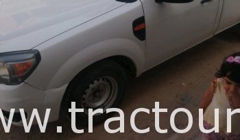 À vendre Camionnette 2 portes avec benne Ford Ranger complet
