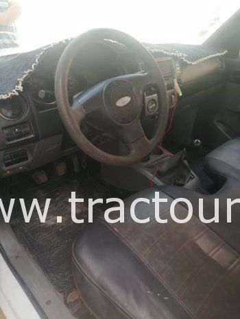 À vendre Camionnette 2 portes avec benne Ford Ranger complet
