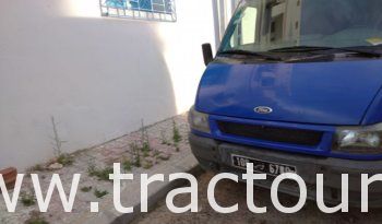 À vendre Utilitaire fourgon Ford Transit complet