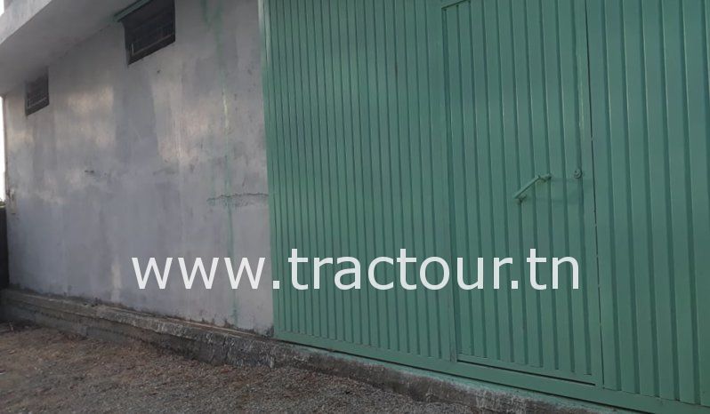 À louer Hangar 240 m² complet