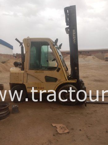 À vendre Chariot élévateur diesel Hyster H 3.50 capacité max de levage 3.5 tonnes complet