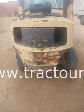 À vendre Chariot élévateur diesel Hyster H 3.50 capacité max de levage 3.5 tonnes complet