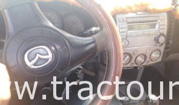 À vendre Camionnette 2 portes avec benne Mazda BT50 4×4 complet