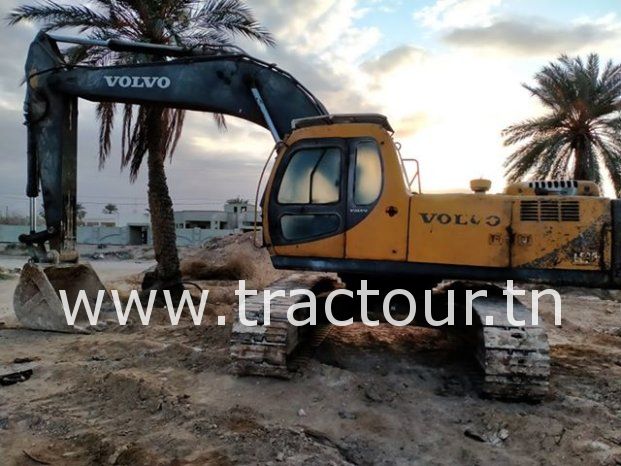 À vendre Pelle sur chenilles avec godet Volvo EC 290 BLC complet