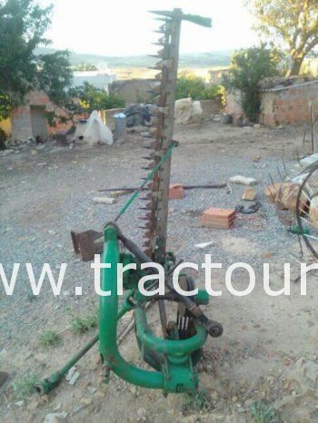 À vendre Presse à paille – Brissa John Deere 342 ➕ faucheuse à section complet