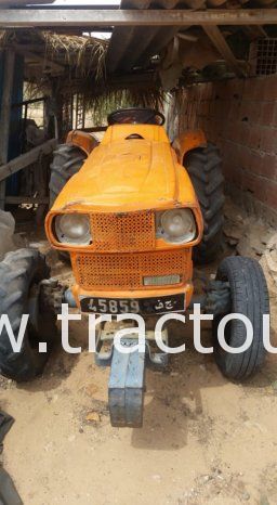 À vendre Micro-tracteur Kubota L295 DT complet