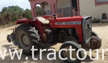 À vendre Tracteur Massey Ferguson 240 complet