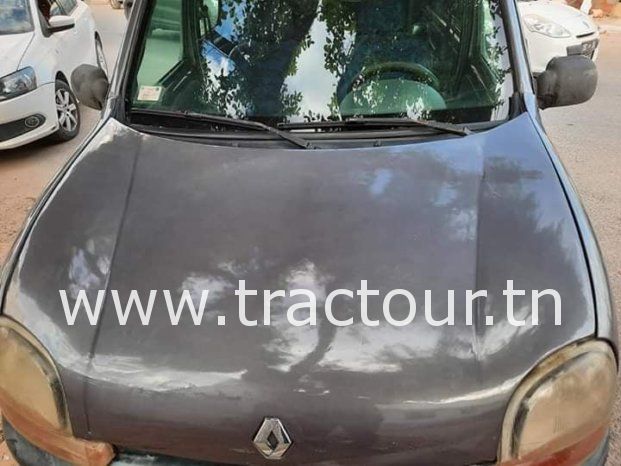 À vendre Utilitaire fourgon Renault Kangoo 1.9D complet