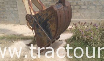 À vendre 5 godets pour pelleteuse poclain ou excavatrice complet