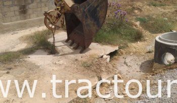 À vendre 5 godets pour pelleteuse poclain ou excavatrice complet