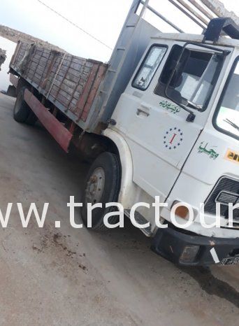 À vendre Camion plateau avec ridelles Fiat Iveco 115-17 complet