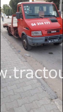 À vendre Camion de remorquage SOS Iveco TurboDaily 35.12 complet